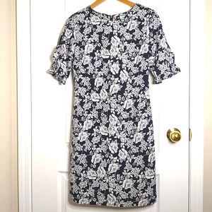 HostPick✨Karl Lagerfeld Paris Blue and White Floral Dress